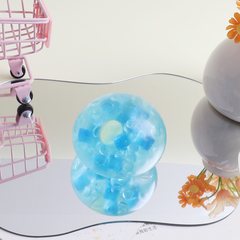 Clacier Lemonade Squishy